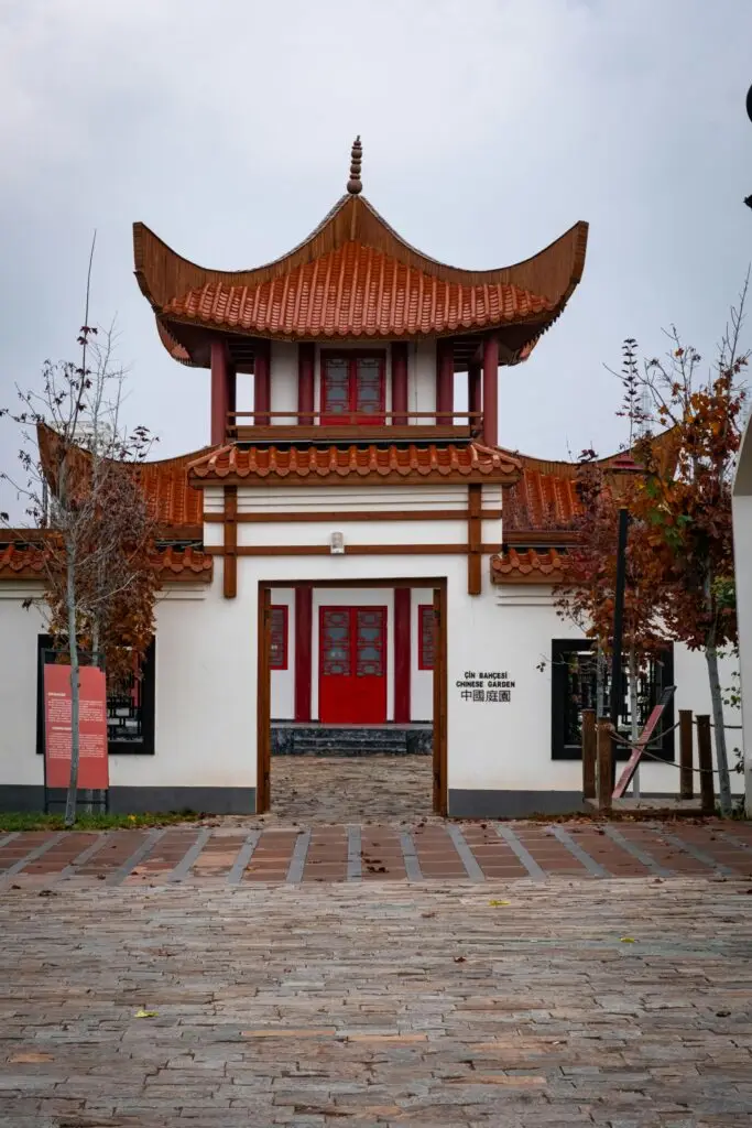 “Creative DIY Under Sink Storage Ideas: Kitchen9 good 3 pexels tctclsrkn 35134373 1 kitchen cortex hostinger